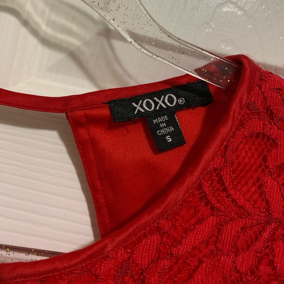 XOXO - Peplum Waist Red Lace Top - Picture 2 of 4